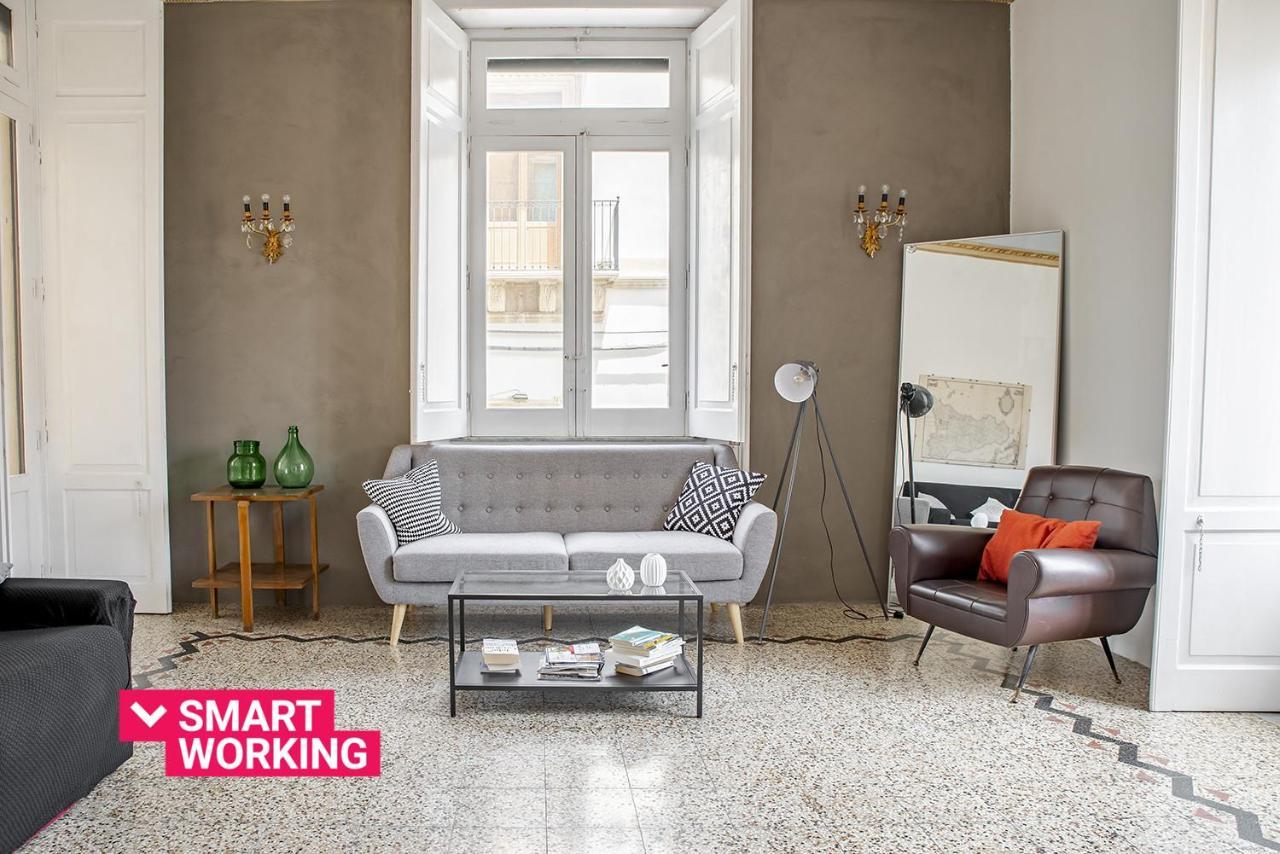 Cavour Apartments By Wonderful Italy โนโต ภายนอก รูปภาพ