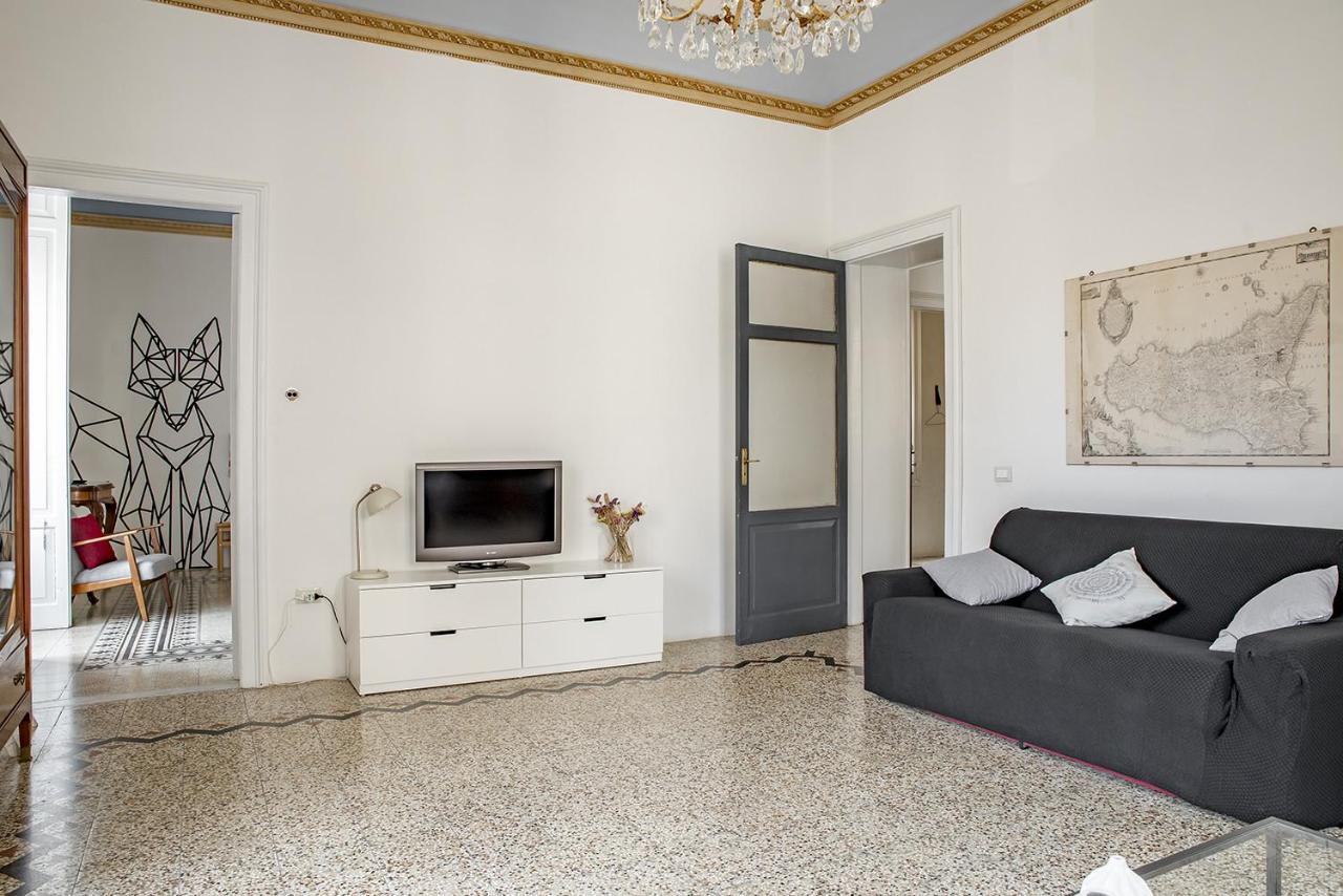 Cavour Apartments By Wonderful Italy โนโต ภายนอก รูปภาพ